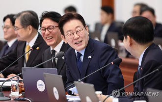 Lee calls for all-out efforts to prevent risks of wildfires amid drought